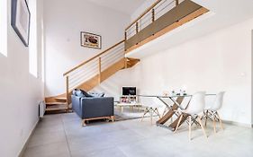 002 - Appartement Duplex Moderne - Jeanne D Arc, Toulouse